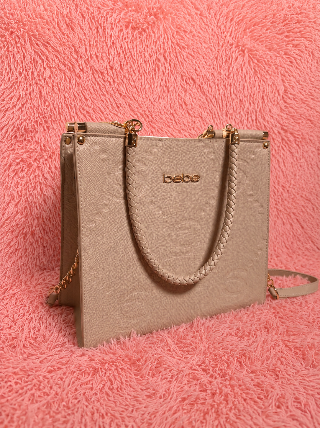 BEBE